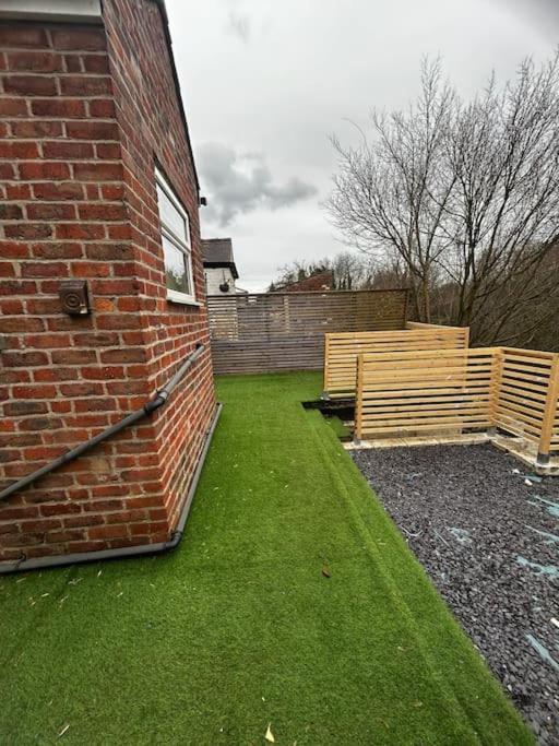 Lovely 5Br Home In Manchester. Close To The City Exterior foto